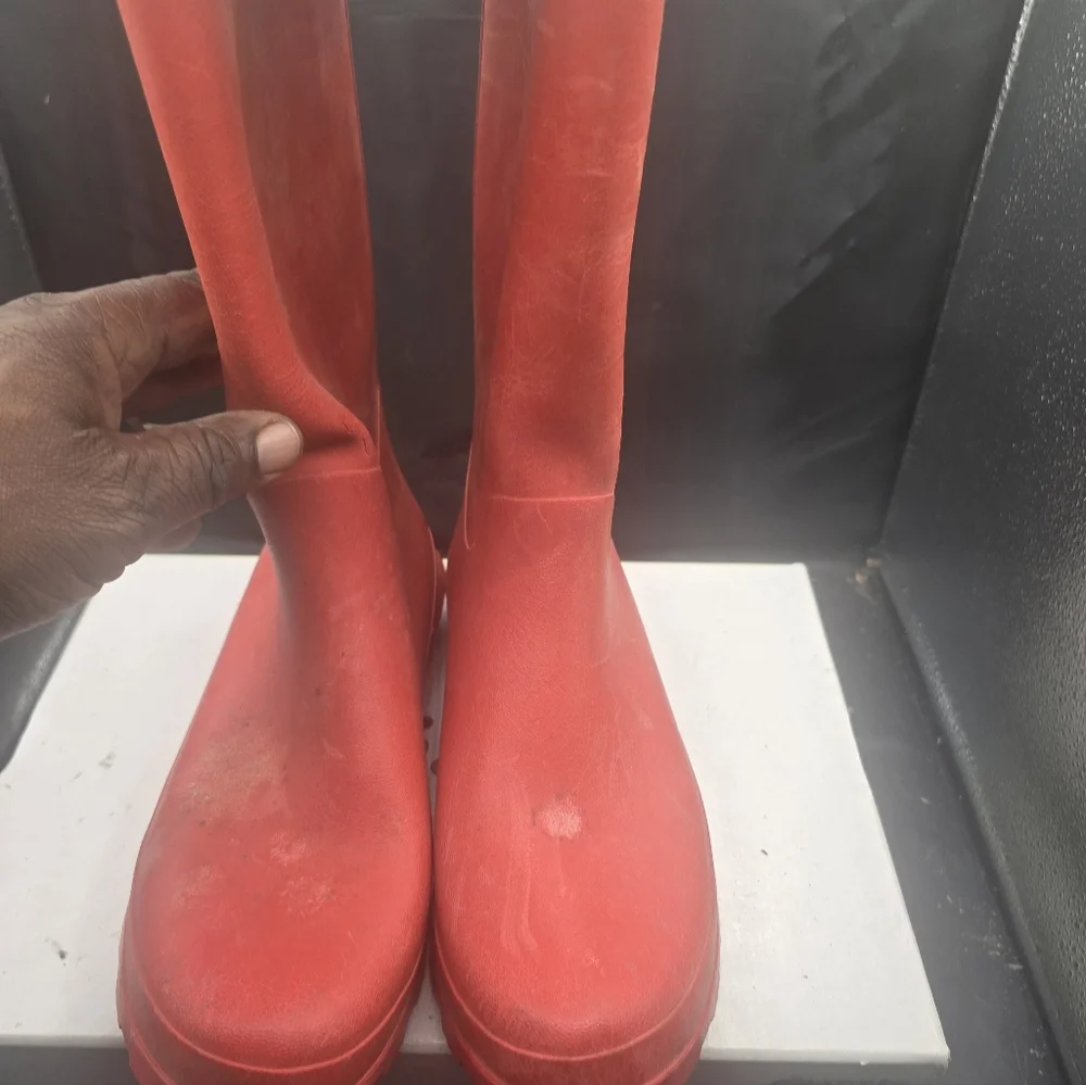 Forever Young Red Winter &‎ Rain Boots